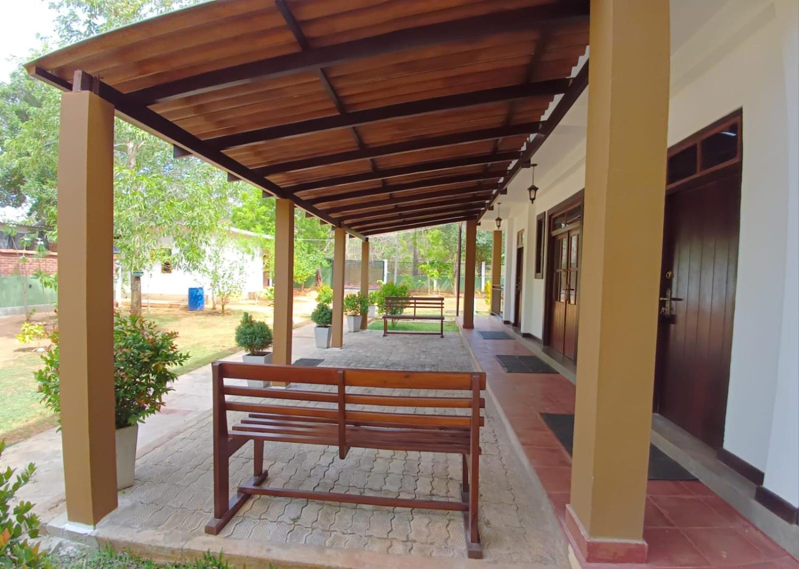 Forest Edge Villa อนุราธปุระ ภายนอก รูปภาพ